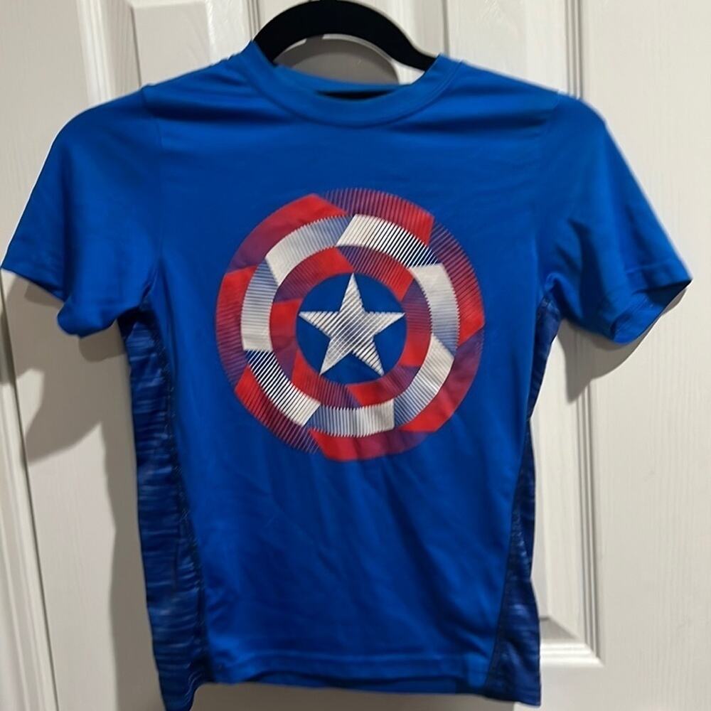 Marvel Avengers T shirt Boys Blue Ref White Size Medium